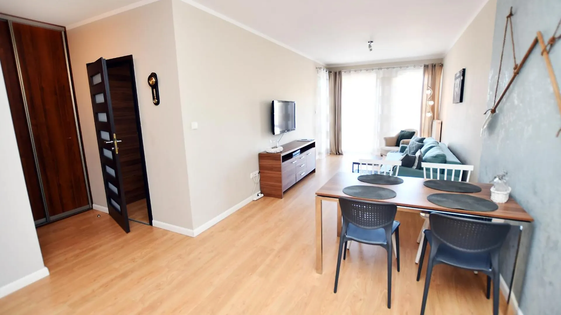 Apartamenty Navigator-Portowa 28 Kolobrzeg Apartment