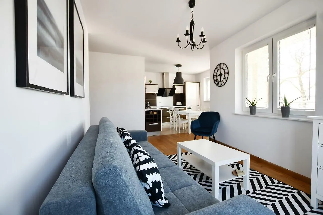 Apartamenty Navigator-Portowa 28 Kolobrzeg 0*,  Poland