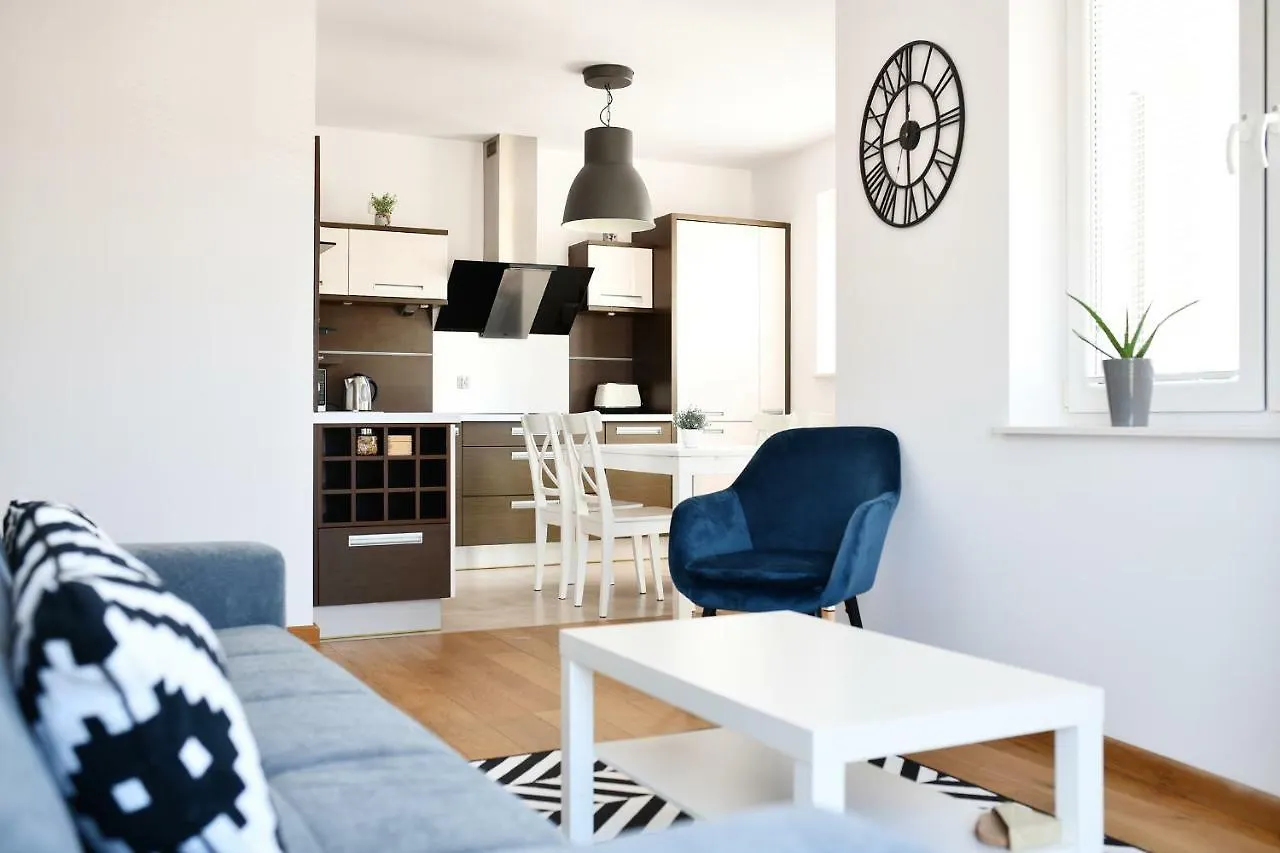 Apartamenty Navigator-Portowa 28 Kolobrzeg 0*,  Poland